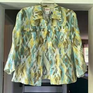 Lightweight jacket in excellent condition. No lining feels like a shirt.